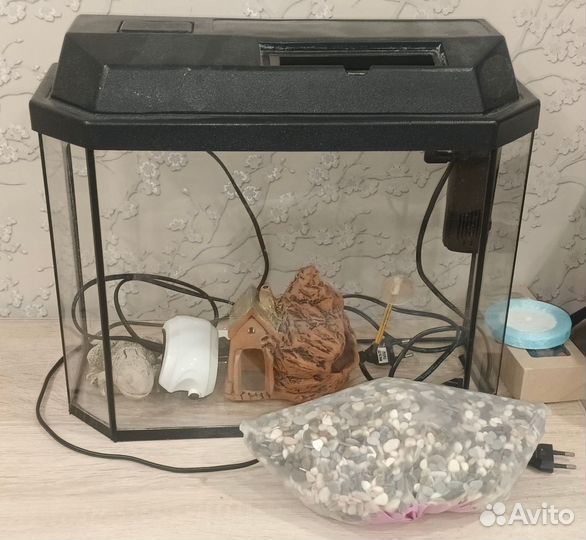 Аквариум 20 литров со всем необходимым