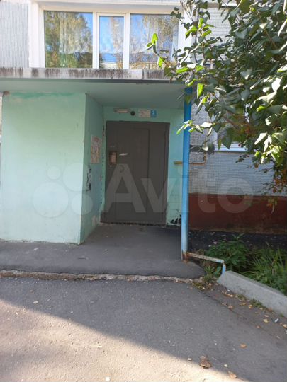 2-к. квартира, 50 м², 1/5 эт.