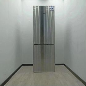 Холодильник бу Bosch на гарантии, как новый