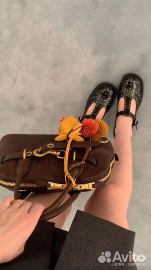 Женские туфли на низком каблуке Miu Miu 36-41