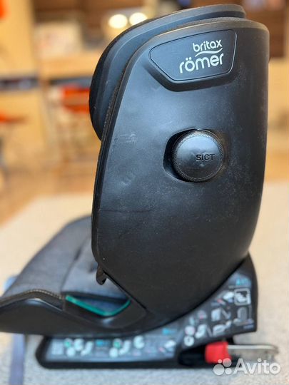 Britax Romer Advansafix i-size