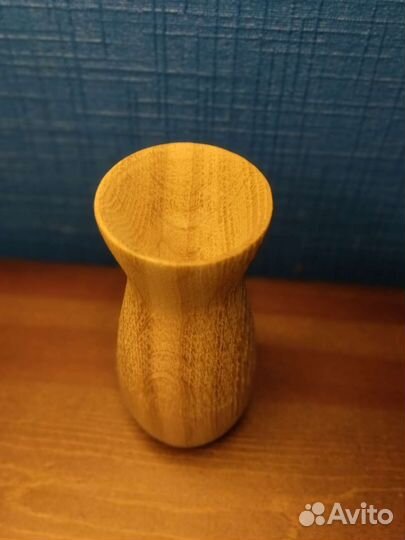 Ваза дубовая ручной работы