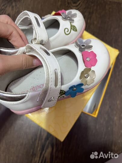 Туфли для девочки