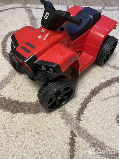Детский электромобиль на аккумуляторе