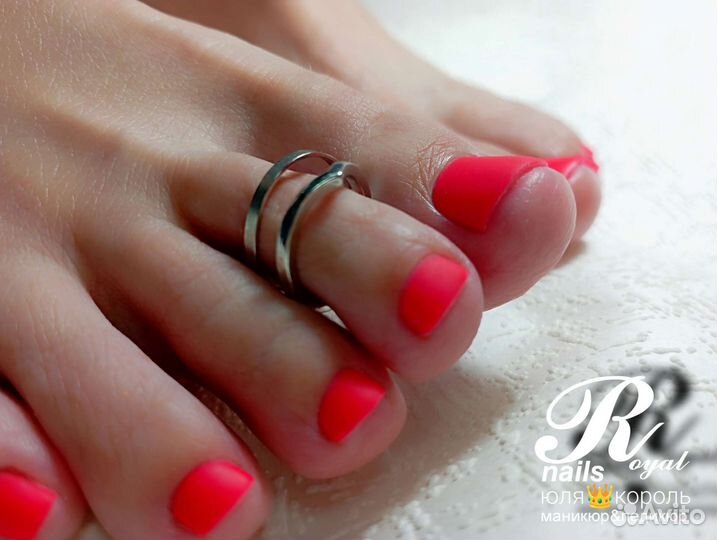 Ламинирование ресниц,Маникюр и педикюр