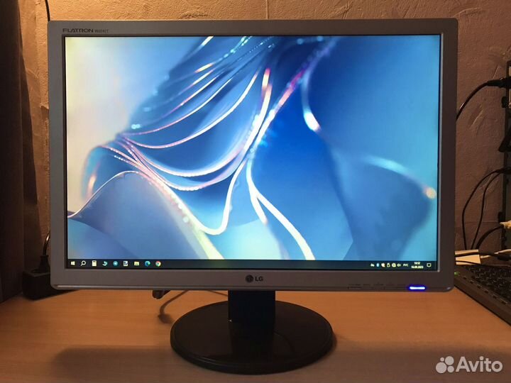 Монитор 24 дюйма LG, iPS, FHD