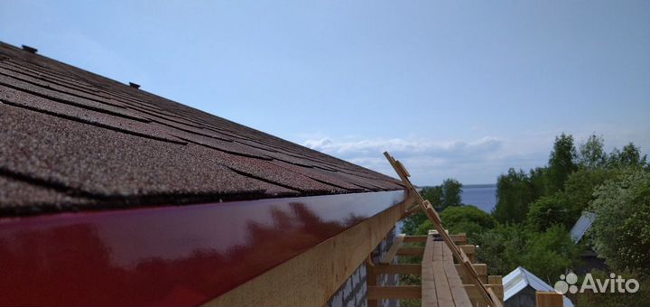 Бригада строителей