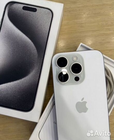 iPhone 15 pro 256 sim esim