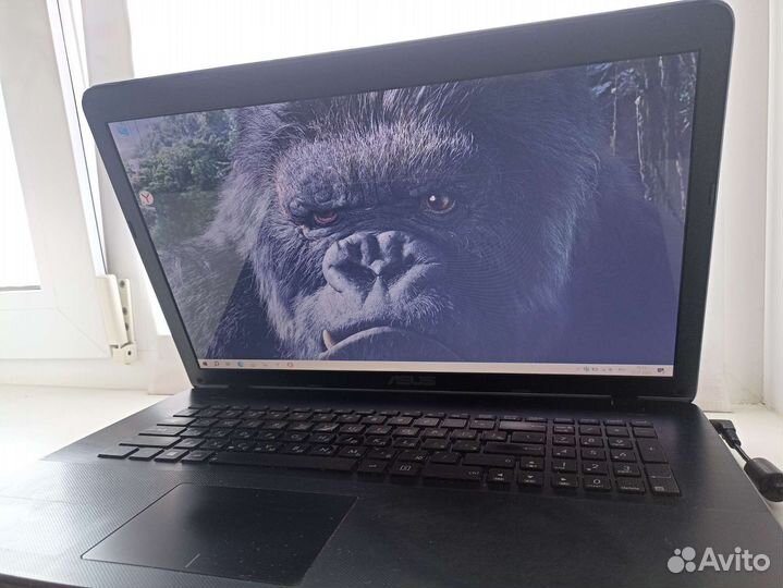 Игровой ноутбук 17