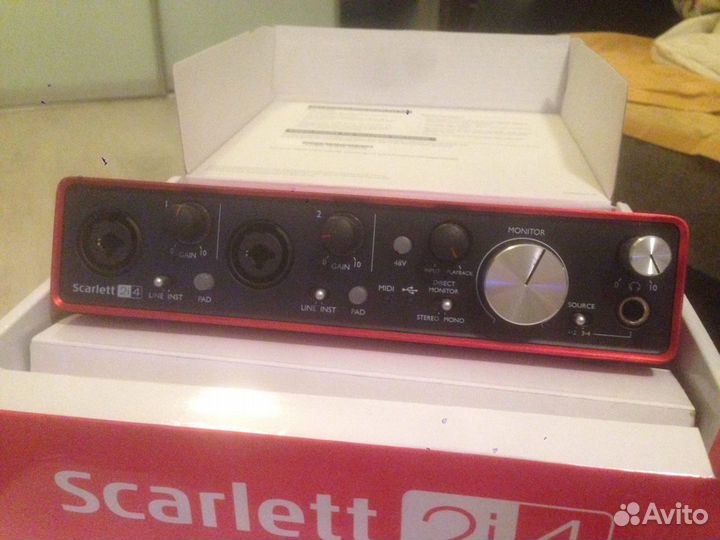 Focusrite Scarlett 2i4 2nd Gen USB