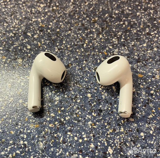 Беспроводные наушники Apple AirPods 3 White