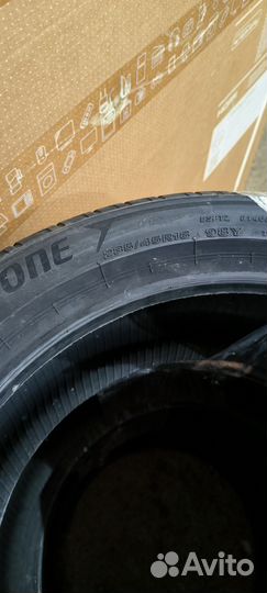 Bridgestone Potenza Sport 235/45 R18