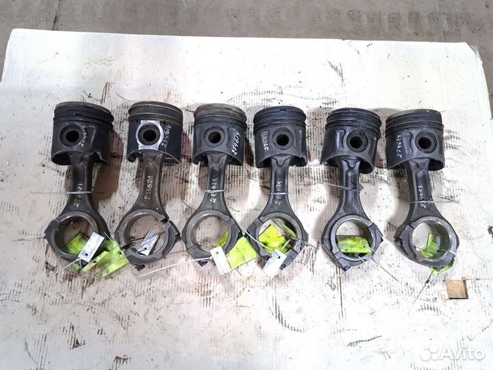 Поршень шатун iveco cursor 8