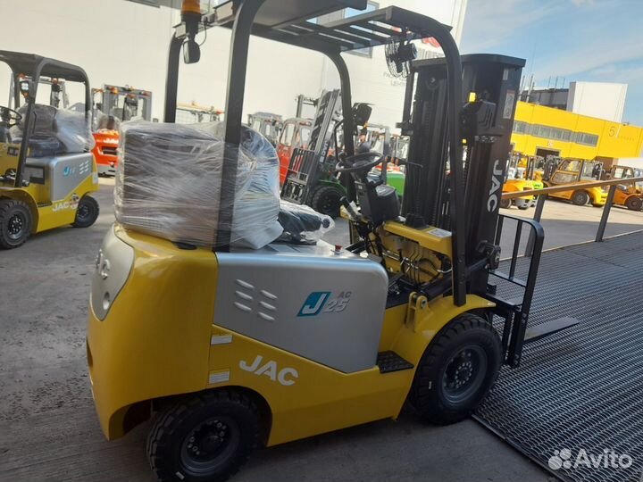 Вилочный погрузчик JAC CPD16, 2023