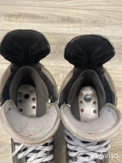Хоккейные коньки bauer apx 43-44 размера