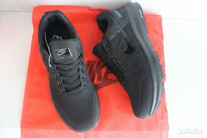Кроссовки Nike
