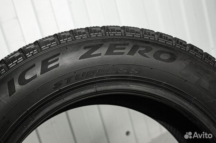 Pirelli Ice Zero FR 205/60 R16 96T