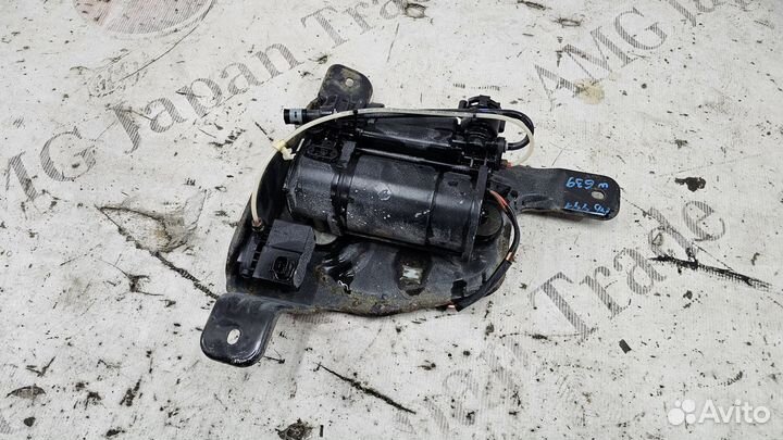 Компрессор насос подвески Mercedes W639