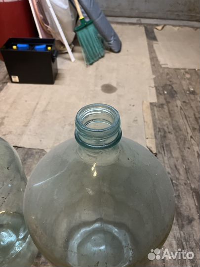 Бутылка стеклянная 20 литров