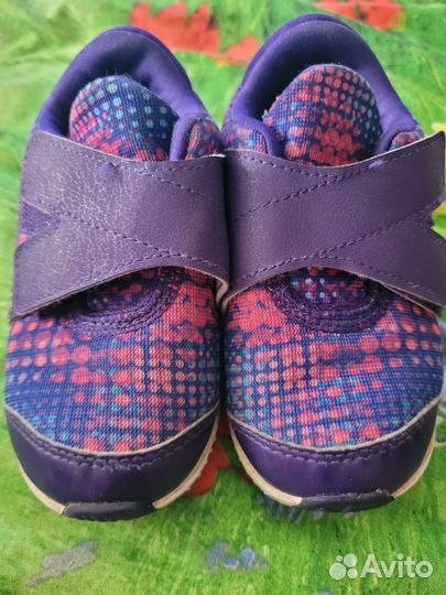 Кроссовки adidas