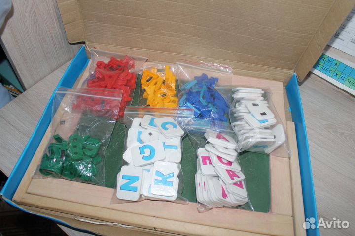 Детская магнитная- меловая доска детская