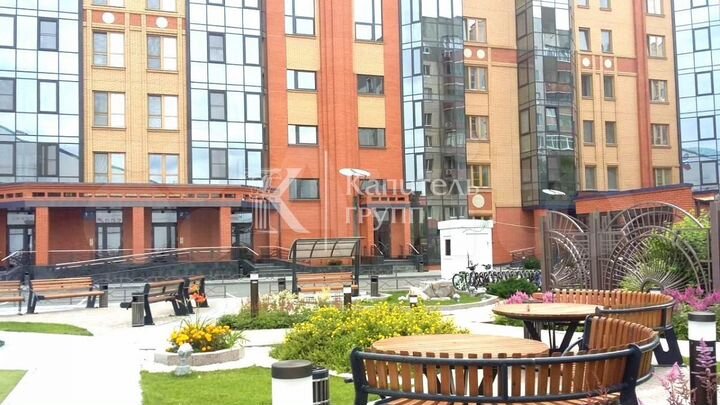 3-к. квартира, 120 м², 7/10 эт.