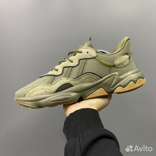 Кроссовки adidas ozweego night khaki 46-47размер