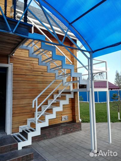 Лестница в дом