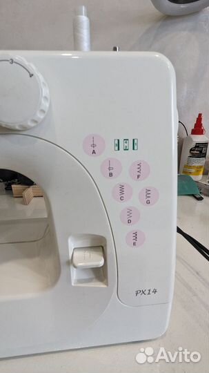 Швейная машина Janome