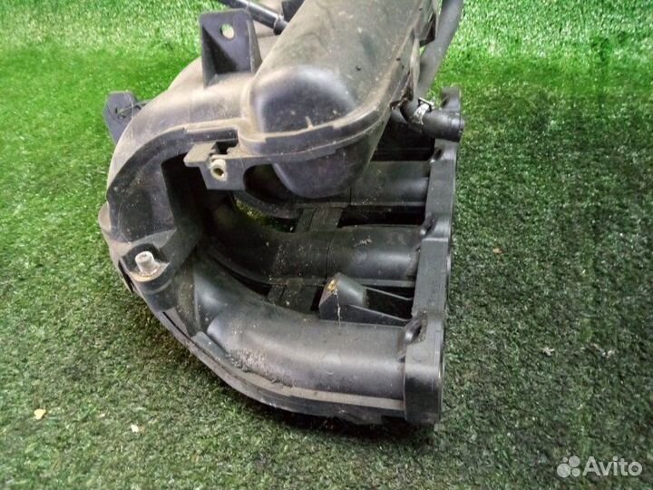 Коллектор впускной Nissan Primera P12