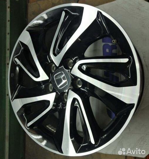 Диски Honda Stepwgn оригинал размер R 17