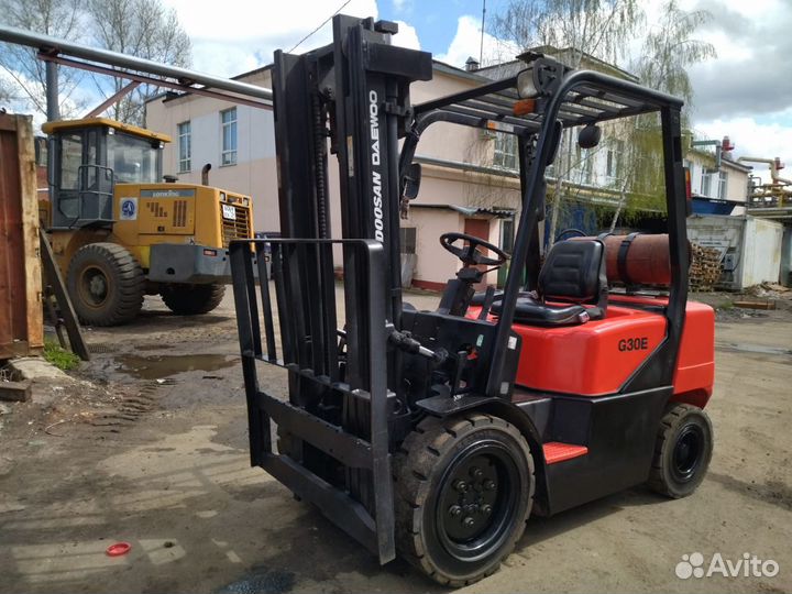 Вилочный погрузчик DOOSAN G30E-3, 2006