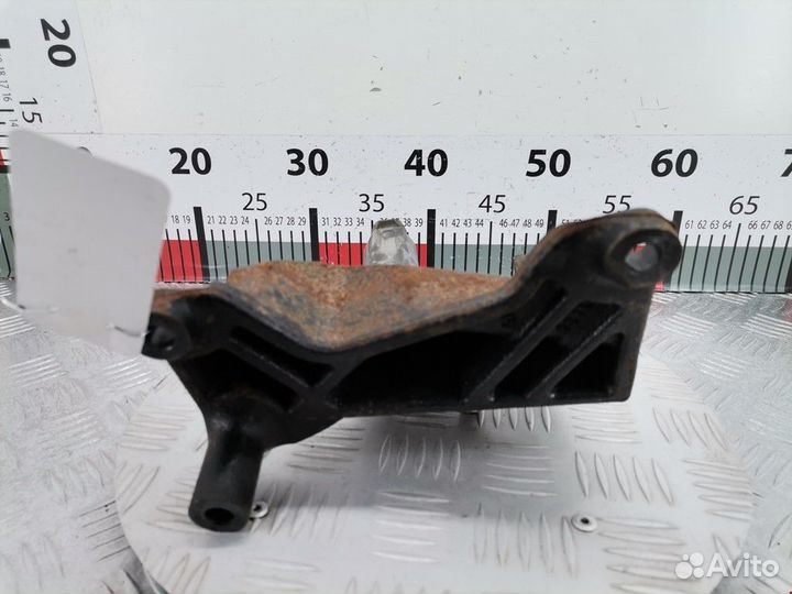 Кронштейн двигателя Opel Astra G 2008