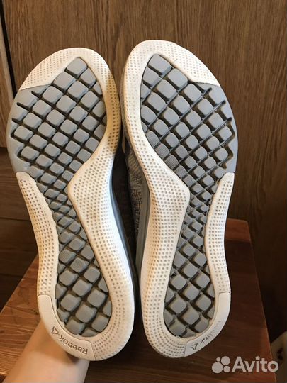 Кроссовки Reebok