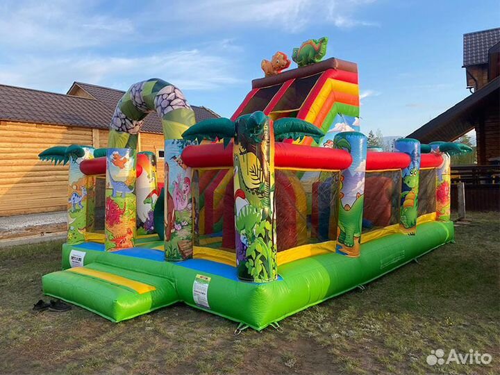 Батут надувной