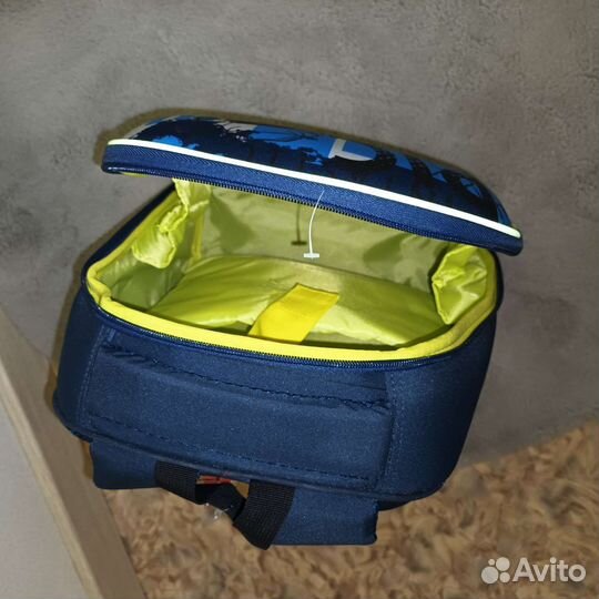 Рюкзак школьный для мальчика новый