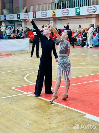 Платье для бальных танцев юниоры 1 латина