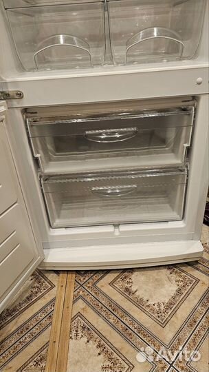 Холодильник Атлант хм-4008-022