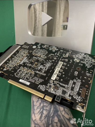 Видеокарта cmp30