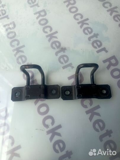 Замок спинки сиденья Mitsubishi Lancer 9