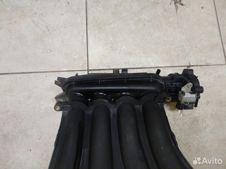 Коллектор впускной Nissan Tiida 1 C11 2004-2014