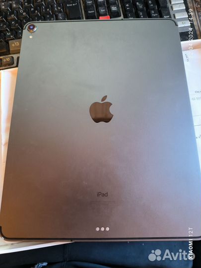 iPad Pro 12.9-inch Wi-Fi + Cellular