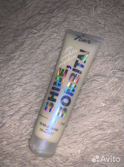 Мерцающее молочко для тела