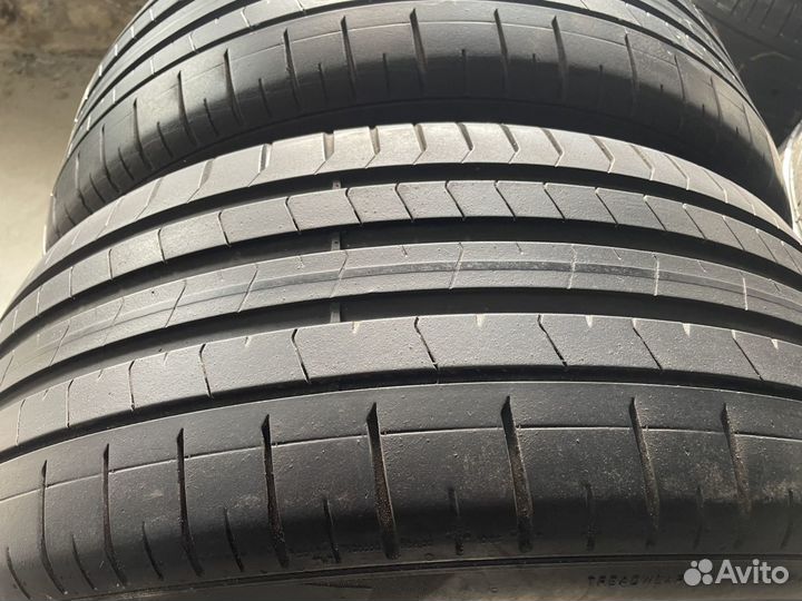 Pirelli P Zero PZ4 245/45 R20 103Y