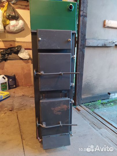 Котёл твердотопливный бытовой 