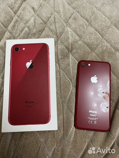 Телефон iPhone 8 64Gb