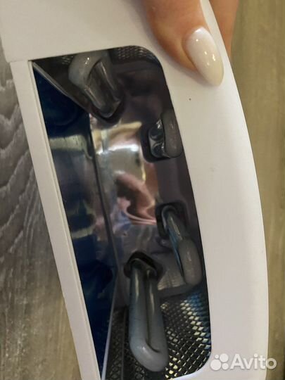 Лампа для ногтей