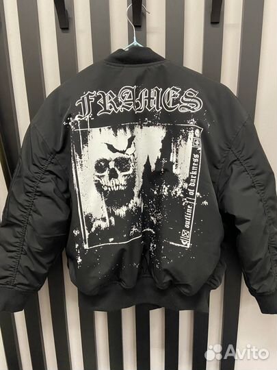 Бомбер на мальчика 140