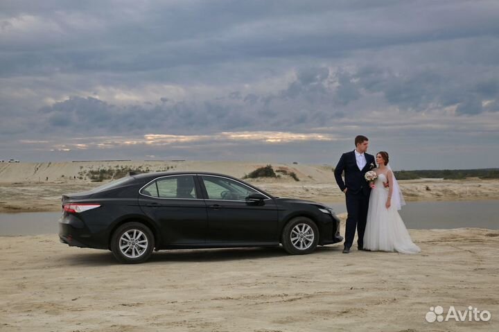 Свадебный фотограф (+а/м бизнес класса)