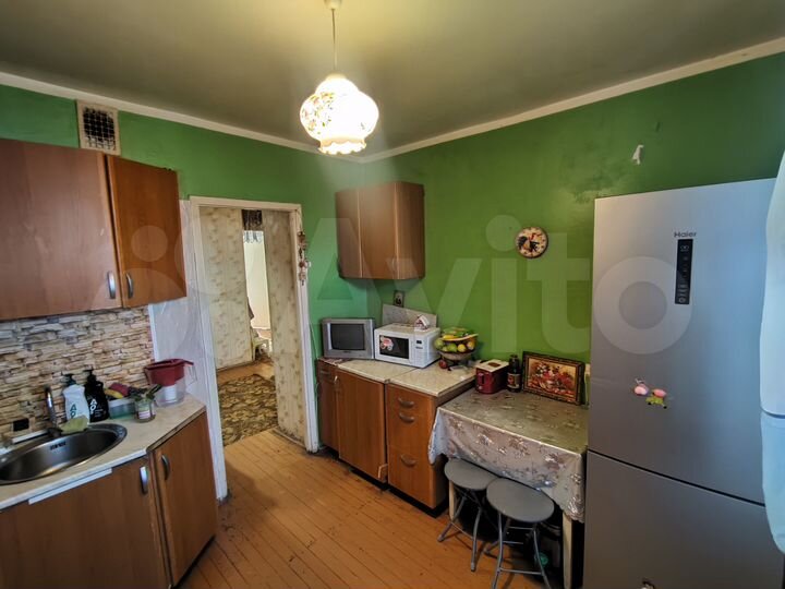 2-к. квартира, 54 м², 2/5 эт.